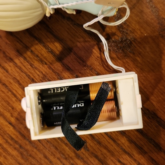 BOY-Enesco Precious Moments Stocking holder - Picture 6 of 8